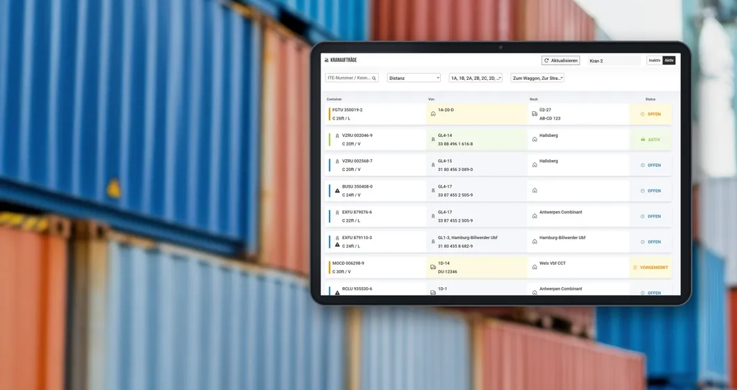 Hubauftragsverwaltung in smartTOS auf einem Tablet: Kranaufträge mit Ladeeinheit, Quell- und Zielposition sowie Status